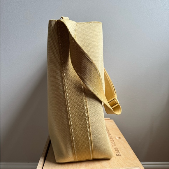 ROTHY’S Bucket Bag - golden wheat - Picture 3 of 9